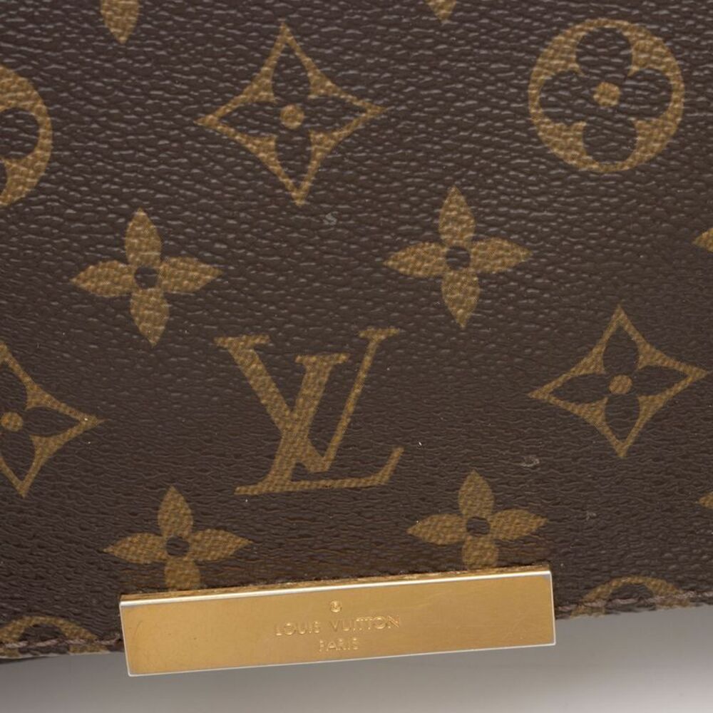 Louis Vuitton Monogram Canvas Favorite MM Shoulder Bag - Picture 13 of 15